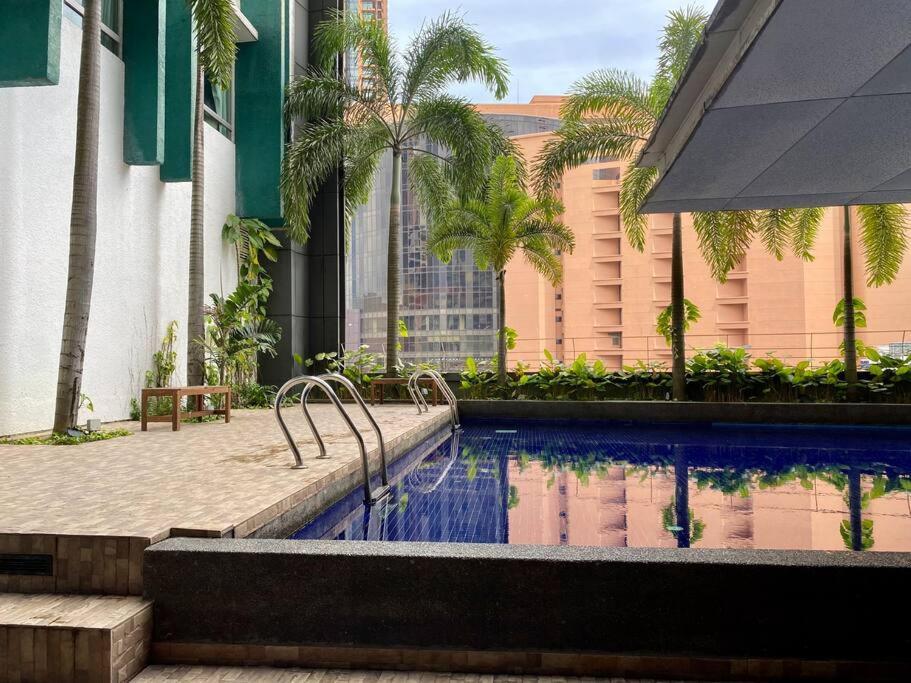 Spacious 3R,2R,Studio 5Min Walk To Time Square,Lalaport, Pool,Gym,Wifi Apartment กัวลาลัมเปอร์ ภายนอก รูปภาพ