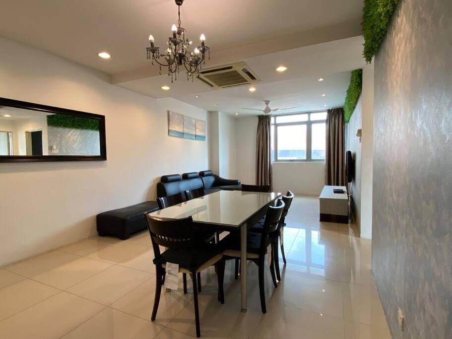 Spacious 3R,2R,Studio 5Min Walk To Time Square,Lalaport, Pool,Gym,Wifi Apartment กัวลาลัมเปอร์ ภายนอก รูปภาพ