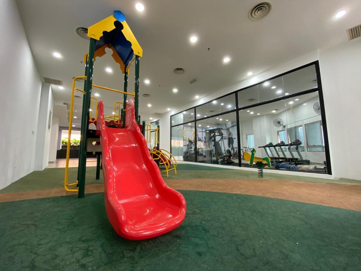 Spacious 3R,2R,Studio 5Min Walk To Time Square,Lalaport, Pool,Gym,Wifi Apartment กัวลาลัมเปอร์ ภายนอก รูปภาพ